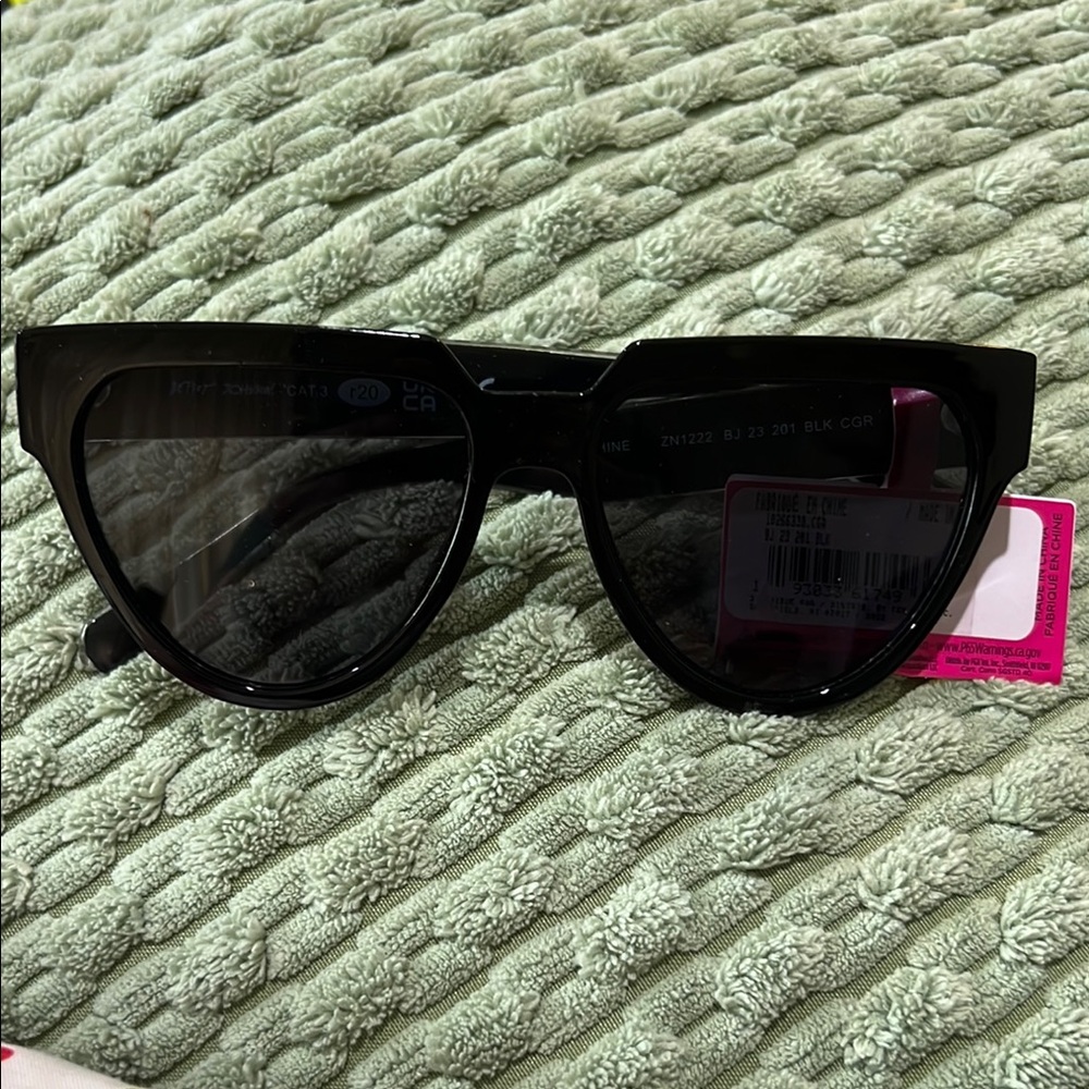 Betsey Johnson Black Cat-Eye Sunglasses